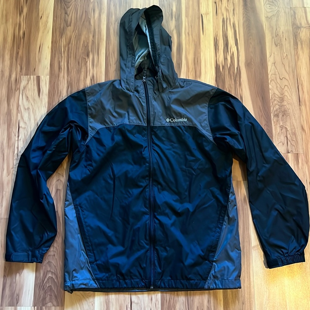 Columbia Rain Jacket size medium